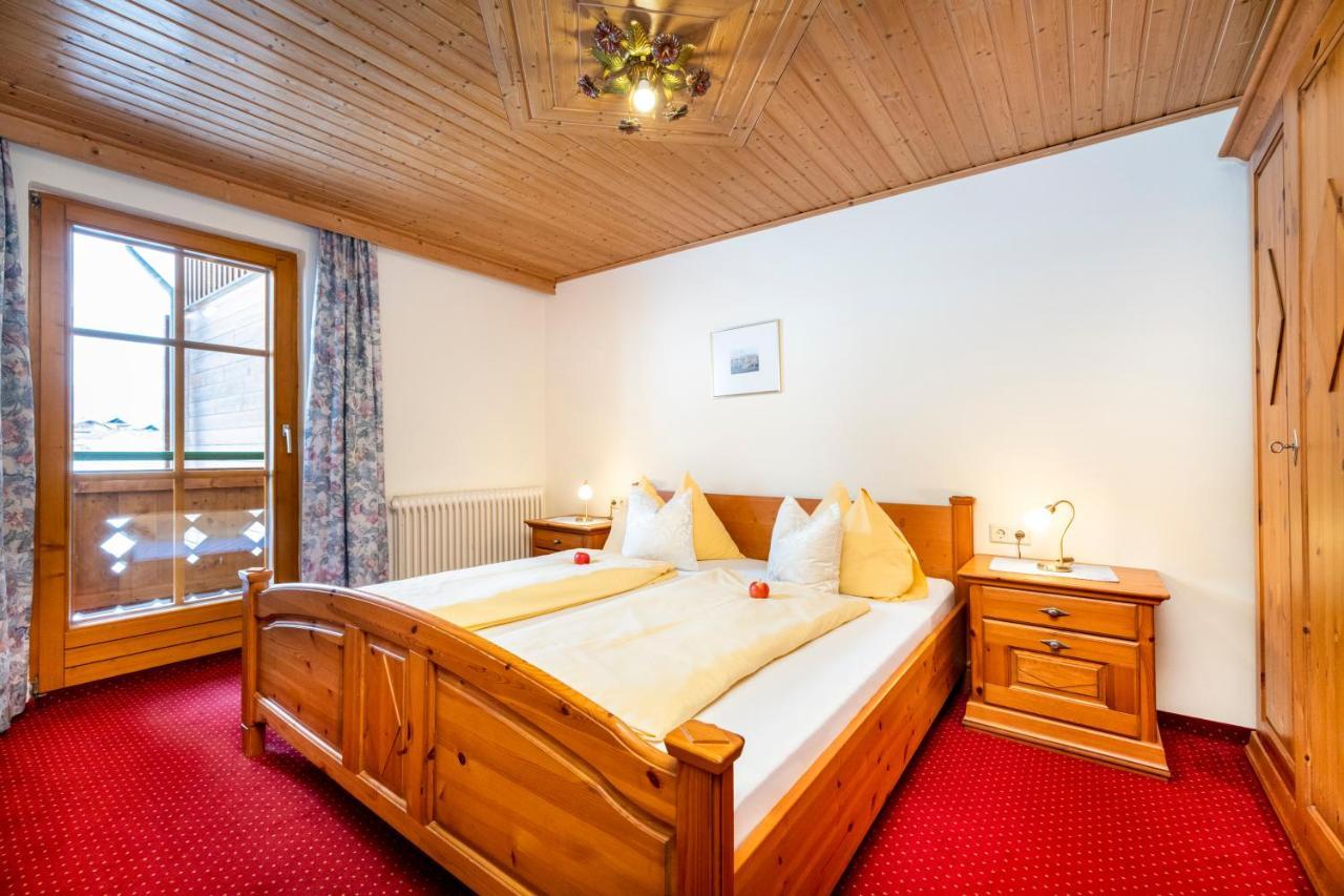 Laubichlhof Apartment Flachau Bagian luar foto