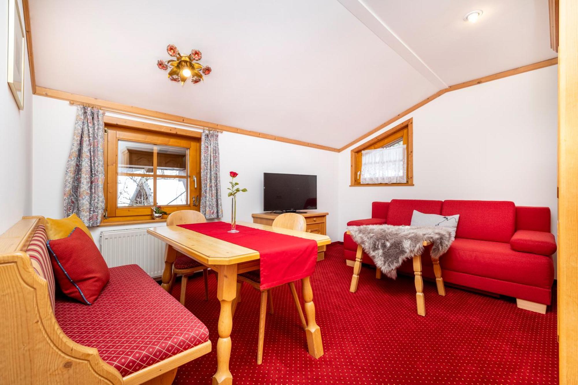 Laubichlhof Apartment Flachau Bagian luar foto